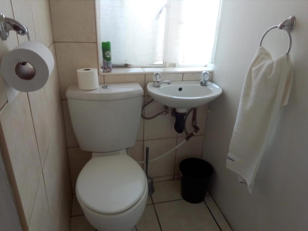 Juds@23 Daire Bloemfontein Dış mekan fotoğraf